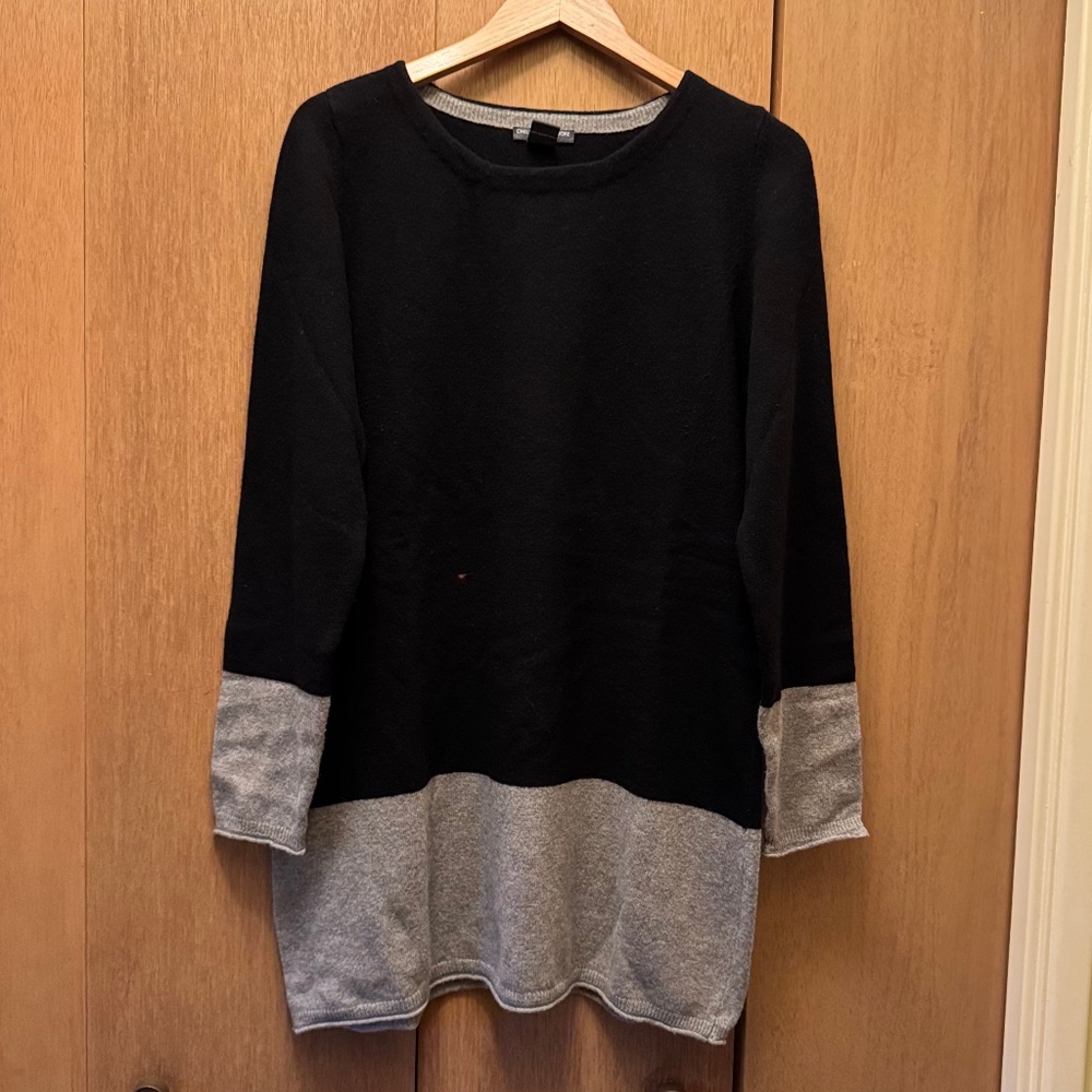 Chelsea & Theodore Colorblock Sweater Dress/Tunic